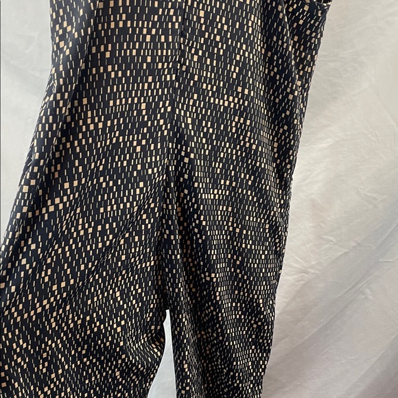 Dress Forum Monochrome Patterned Jumpsuit - Picture 11 of 14